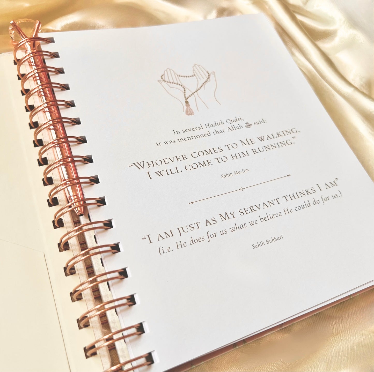 The Du’a Notebook Set in Majestic Gold