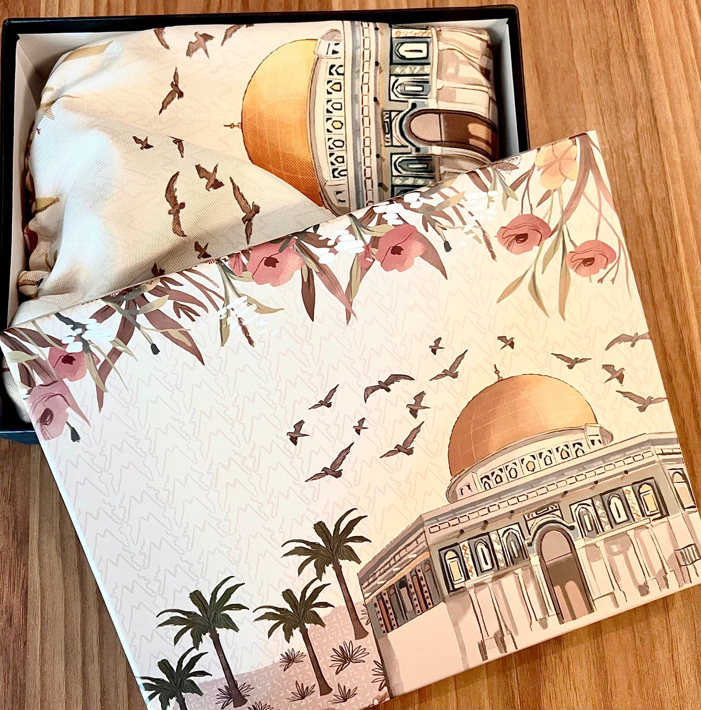 al-Aqsa Prayer Mat & Miscellaneous Compact Gift Set