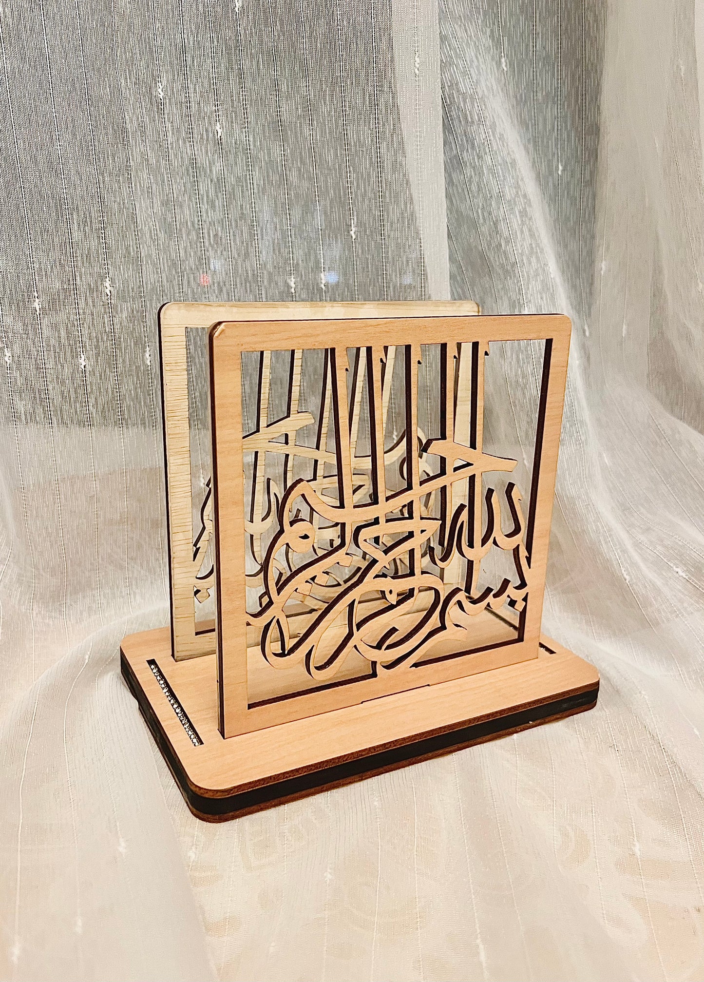 Premium Ajwa Dates & Bejeweled Quran Stand - Ramadan Special Gift Set Series