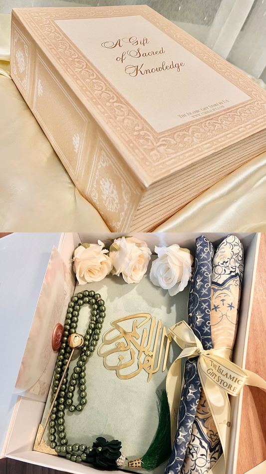 A Gift of Sacred Knowledge - Velvet Quran in Mint (Arabic-English) & Satin Prayer Mat