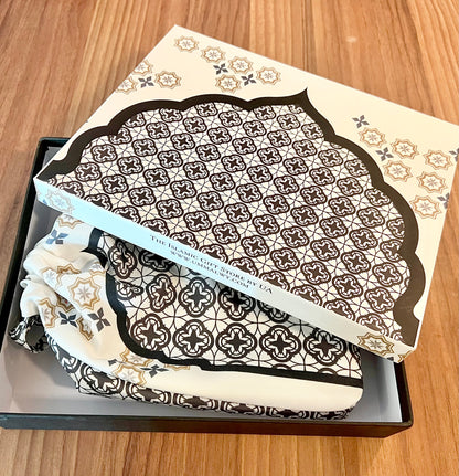 al-Maghreb Prayer Mat (with Gift Box)